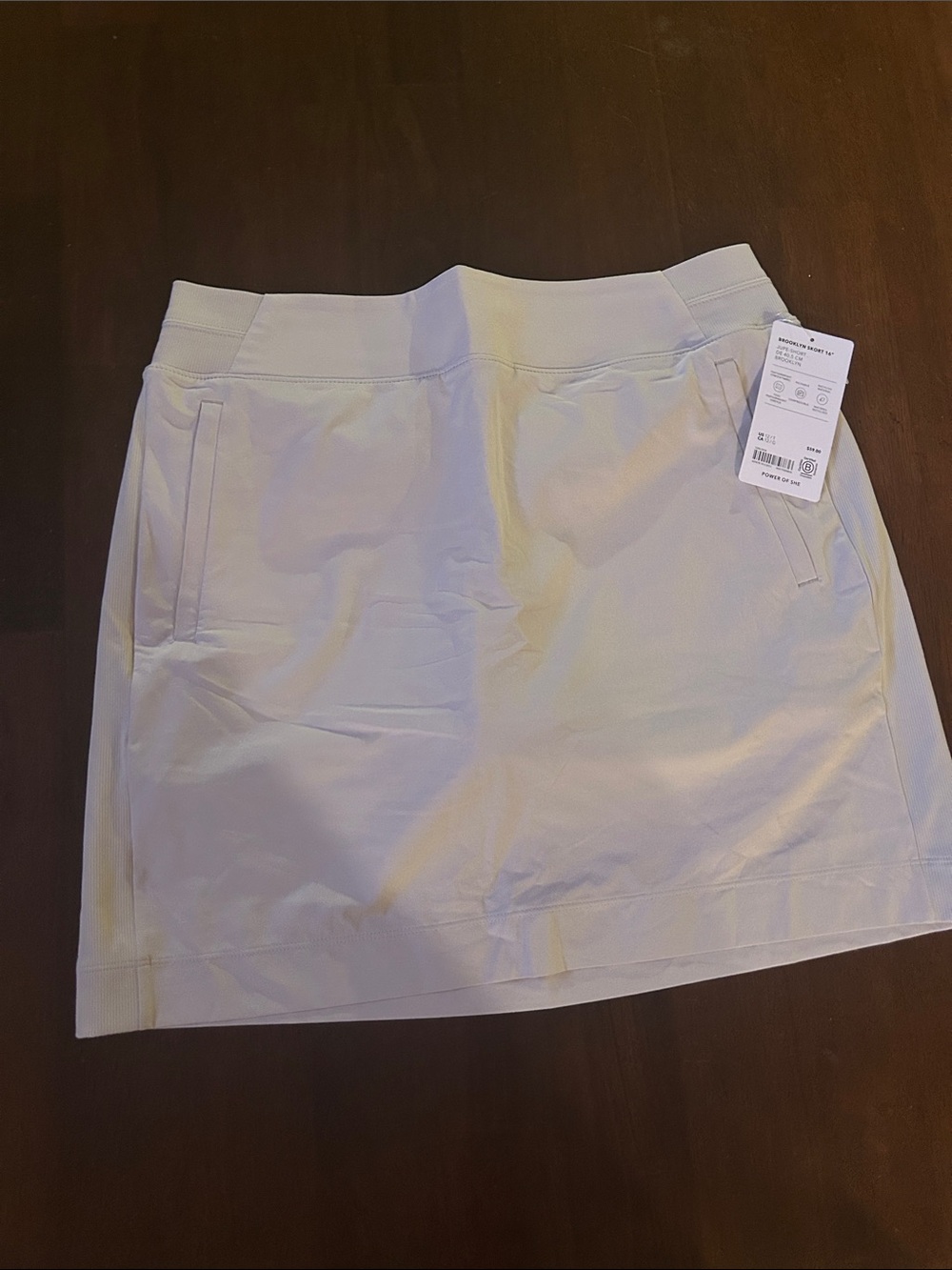 Athleta Brooklyn Skort 16” color Bone Active Skort with Front Pockets